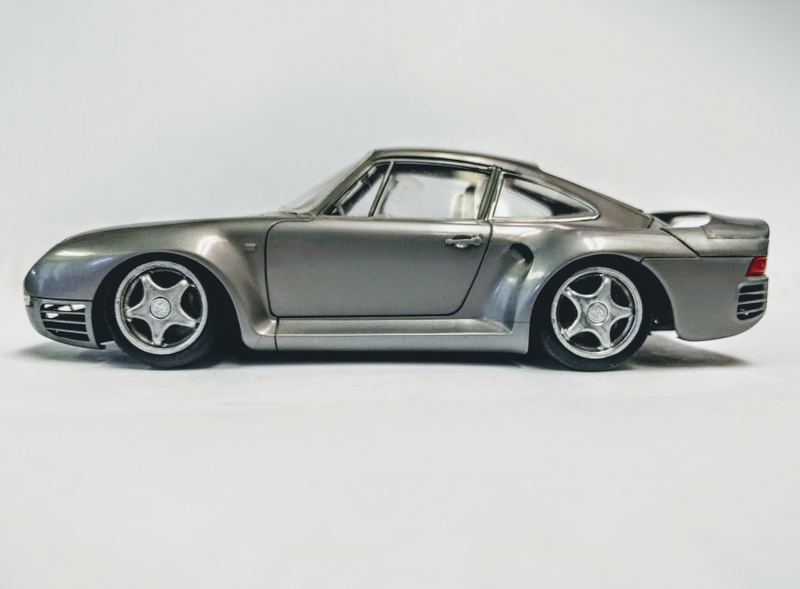 Illustration for article titled Teutonic Tuesday: Yo dawg, I heard you like 959s